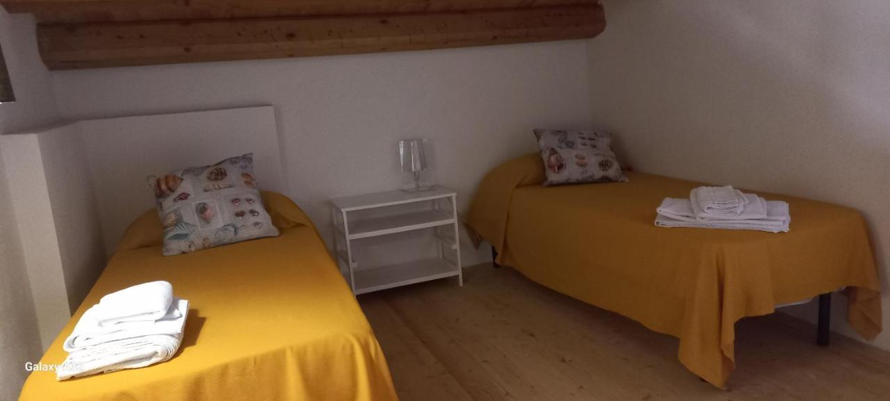 Almademari Giglio Casa Vacanza Pachino Buitenkant foto